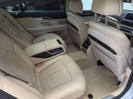 BMW 7 Series 3.0 730LD Exclusive Auto 4dr 59