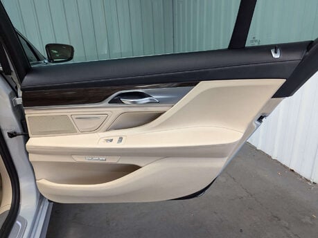 BMW 7 Series 3.0 730LD Exclusive Auto 4dr 64