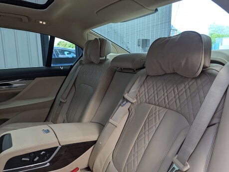 BMW 7 Series 3.0 730LD Exclusive Auto 4dr 67