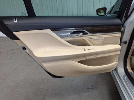 BMW 7 Series 3.0 730LD Exclusive Auto 4dr 69
