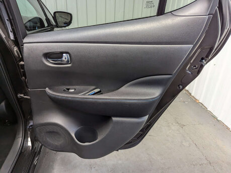 Nissan LEAF Leaf 2.Zero 5dr 65