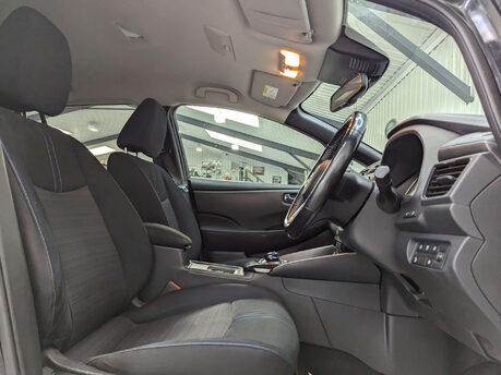 Nissan LEAF Leaf 2.Zero 5dr 52