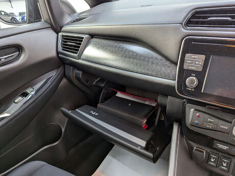 Nissan LEAF Leaf 2.Zero 5dr 86