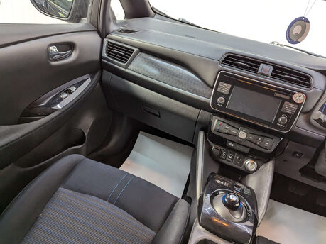 Nissan LEAF Leaf 2.Zero 5dr 46