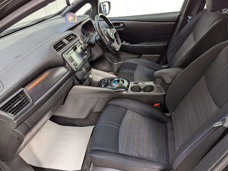 Nissan LEAF Leaf 2.Zero 5dr 54