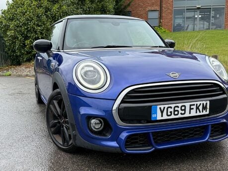 Mini Hatch 1.5 Cooper Sport Auto 3dr 7