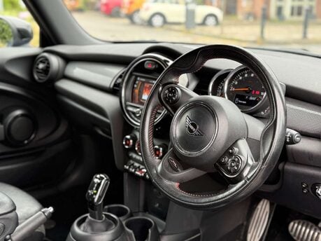 Mini Hatch 1.5 Cooper Sport Auto 3dr 15