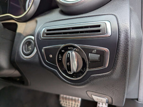 Mercedes-Benz C Class 2.1 C220 AMG Line Bluetec Auto 4dr 80