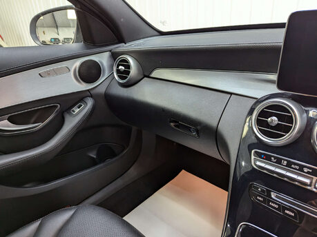 Mercedes-Benz C Class 2.1 C220 AMG Line Bluetec Auto 4dr 85