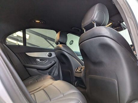 Mercedes-Benz C Class 2.1 C220 AMG Line Bluetec Auto 4dr 61