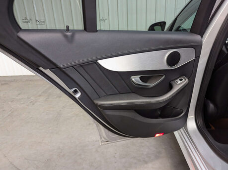 Mercedes-Benz C Class 2.1 C220 AMG Line Bluetec Auto 4dr 70