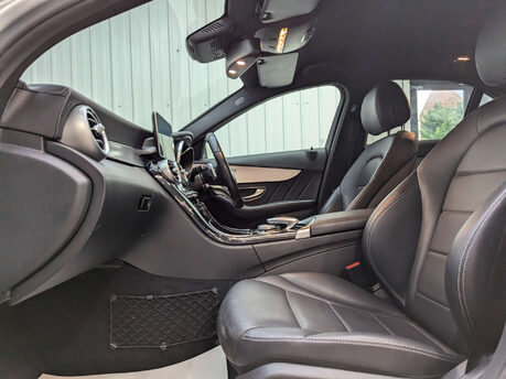 Mercedes-Benz C Class 2.1 C220 AMG Line Bluetec Auto 4dr 58