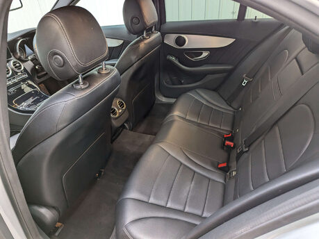 Mercedes-Benz C Class 2.1 C220 AMG Line Bluetec Auto 4dr 66