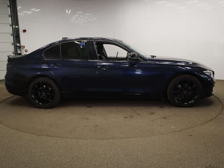BMW 3 Series 2.0 320d xDrive Luxury Auto 4WD 4dr 7