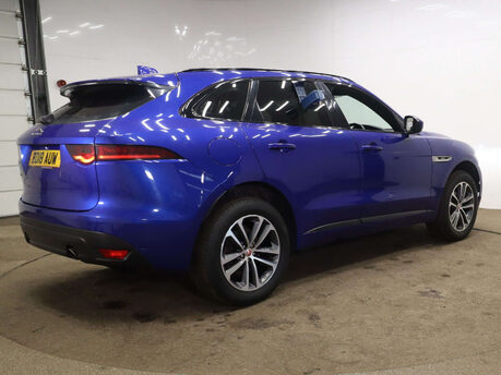 Jaguar F-Pace 2.0 F-PACE R-Sport AWD i Auto 4WD 5dr 9