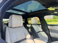 Land Rover Range Rover Velar 2.0 Range Rover Velar R-Dynamic HSE D240 Auto 4WD 5dr 18