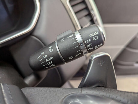 Land Rover Range Rover Sport 3.0 Range Rover Sport Autobiography Dynamic SDV6 Auto 4WD 5dr 75