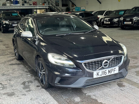 Volvo V40 2.0 V40 R-Design Pro D4 5dr 1