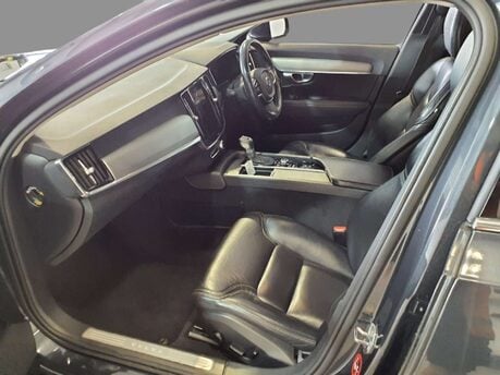 Volvo V90 2.0 V90 Inscription D5 PowerPulse AWD Auto 4WD 5dr 4