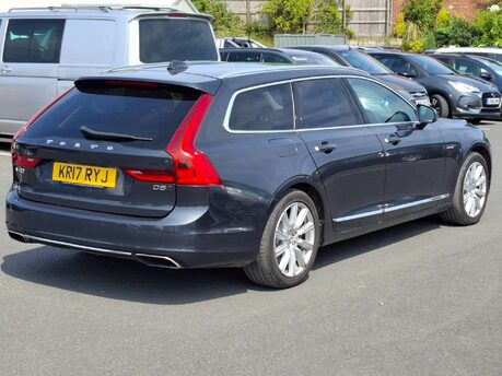 Volvo V90 2.0 V90 Inscription D5 PowerPulse AWD Auto 4WD 5dr 15