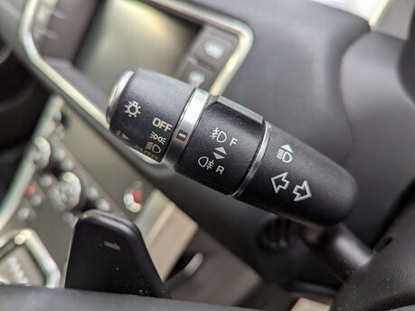 Land Rover Range Rover Evoque 2.0 Range Rover Evoque SE Tech TD4 Auto 4WD 5dr 74