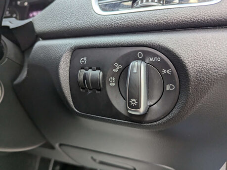 Audi Q3 2.0 Q3 S Line+ TDI Quattro Semi-Auto 4WD 5dr 84