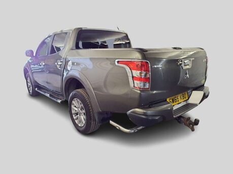 Mitsubishi L200 2.4 L200 Barbarian Double Cab DI-D Auto 4WD 5dr 18