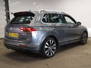 Volkswagen Tiguan 2.0 Tiguan R-Line TDI BlueMotion Technology 4Motion Semi-Auto 4WD 5dr 9