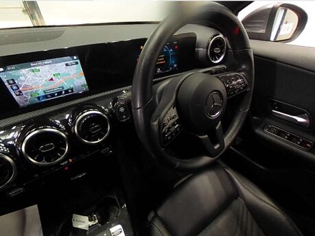 Mercedes-Benz A Class 1.5 A 180 SE D Auto 5dr 3