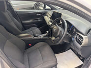 Toyota C-HR 1.8 C-HR Design HEV CVT 5dr 47