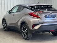 Toyota C-HR 1.8 C-HR Design HEV CVT 5dr 31