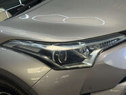 Toyota C-HR 1.8 C-HR Design HEV CVT 5dr 19
