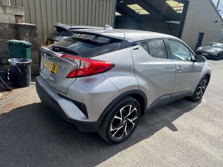 Toyota C-HR 1.8 C-HR Design HEV CVT 5dr 16
