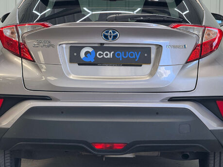Toyota C-HR 1.8 C-HR Design HEV CVT 5dr 35