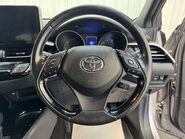 Toyota C-HR 1.8 C-HR Design HEV CVT 5dr 75