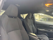 Toyota C-HR 1.8 C-HR Design HEV CVT 5dr 45