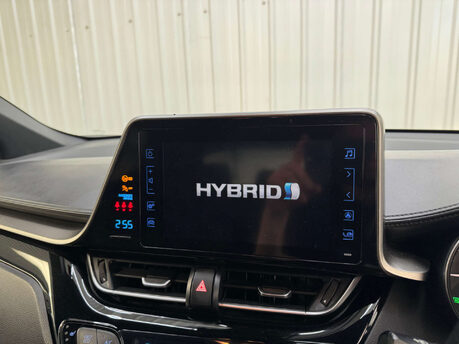 Toyota C-HR 1.8 C-HR Design HEV CVT 5dr 89