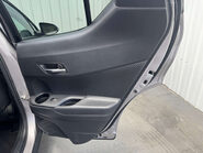 Toyota C-HR 1.8 C-HR Design HEV CVT 5dr 59
