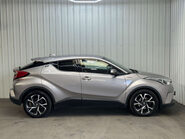 Toyota C-HR 1.8 C-HR Design HEV CVT 5dr 28