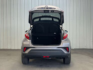 Toyota C-HR 1.8 C-HR Design HEV CVT 5dr 44