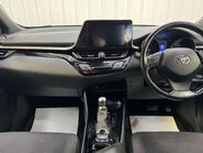Toyota C-HR 1.8 C-HR Design HEV CVT 5dr 69