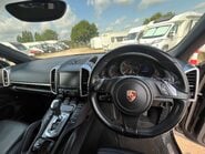 Porsche Cayenne 3.0 Cayenne V6 D Tiptronic 4WD 5dr 4