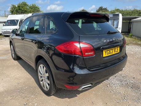 Porsche Cayenne 3.0 Cayenne V6 D Tiptronic 4WD 5dr 20
