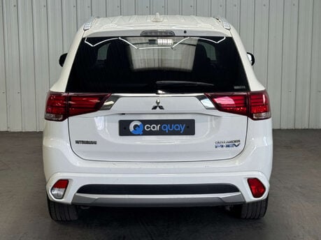 Mitsubishi Outlander 2.0 Outlander Juro PHEV CVT 4WD 5dr 17