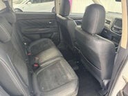 Mitsubishi Outlander 2.0 Outlander Juro PHEV CVT 4WD 5dr 33