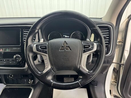 Mitsubishi Outlander 2.0 Outlander Juro PHEV CVT 4WD 5dr 51