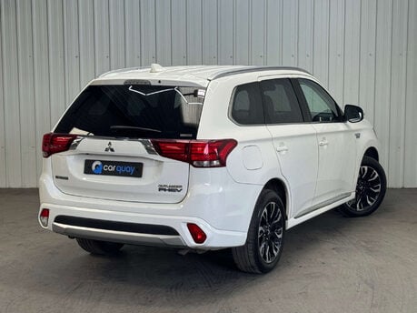 Mitsubishi Outlander 2.0 Outlander Juro PHEV CVT 4WD 5dr 6