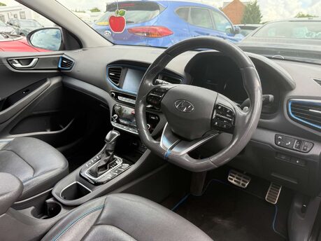 Hyundai IONIQ 1.6 IONIQ Premium SE FHEV Semi-Auto 5dr 13