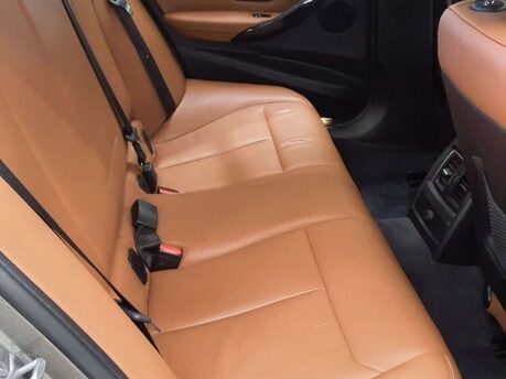 BMW 3 Series 2.0 330e Luxury Auto 4dr 18
