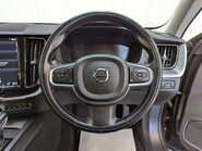 Volvo XC60 2.0 XC60 Momentum D4 AWD Auto 4WD 5dr 76